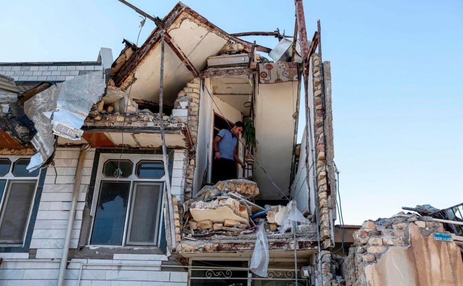 Deadliest earthquake leaves homes destroyed with rubble and debris. Graphic courtesy of CNN.
