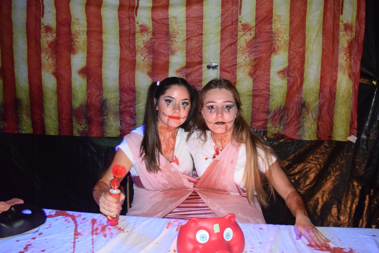 Emily Schoffman ('19) and Victoria Mirzayants ('19) transformed from dorm councillors to the twins from American Horror Story.