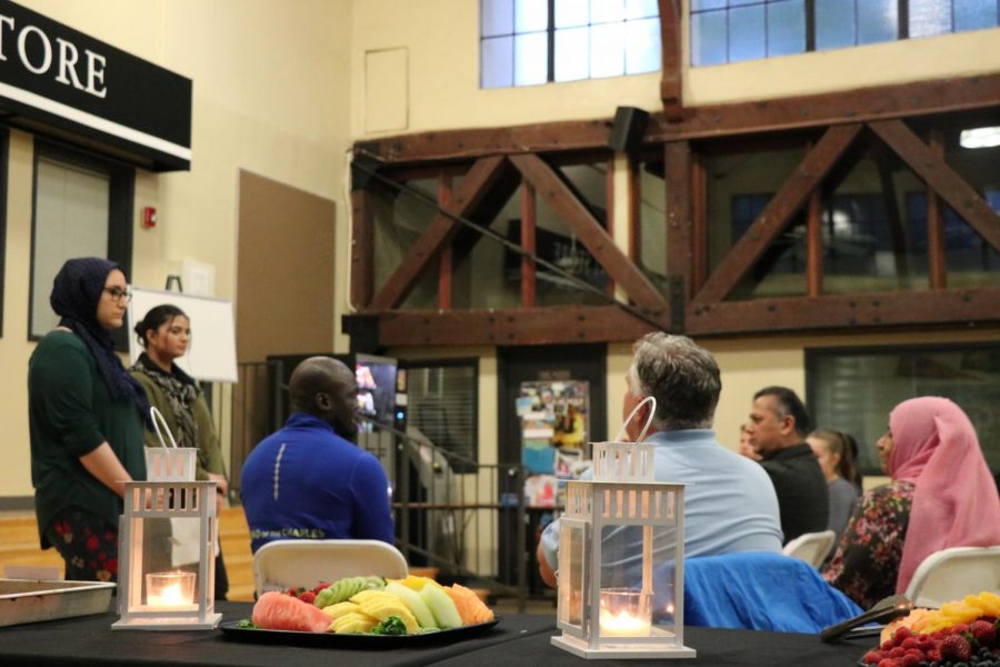 Cheyaan Jamal (‘21) leads an open conversation about Ramadan.