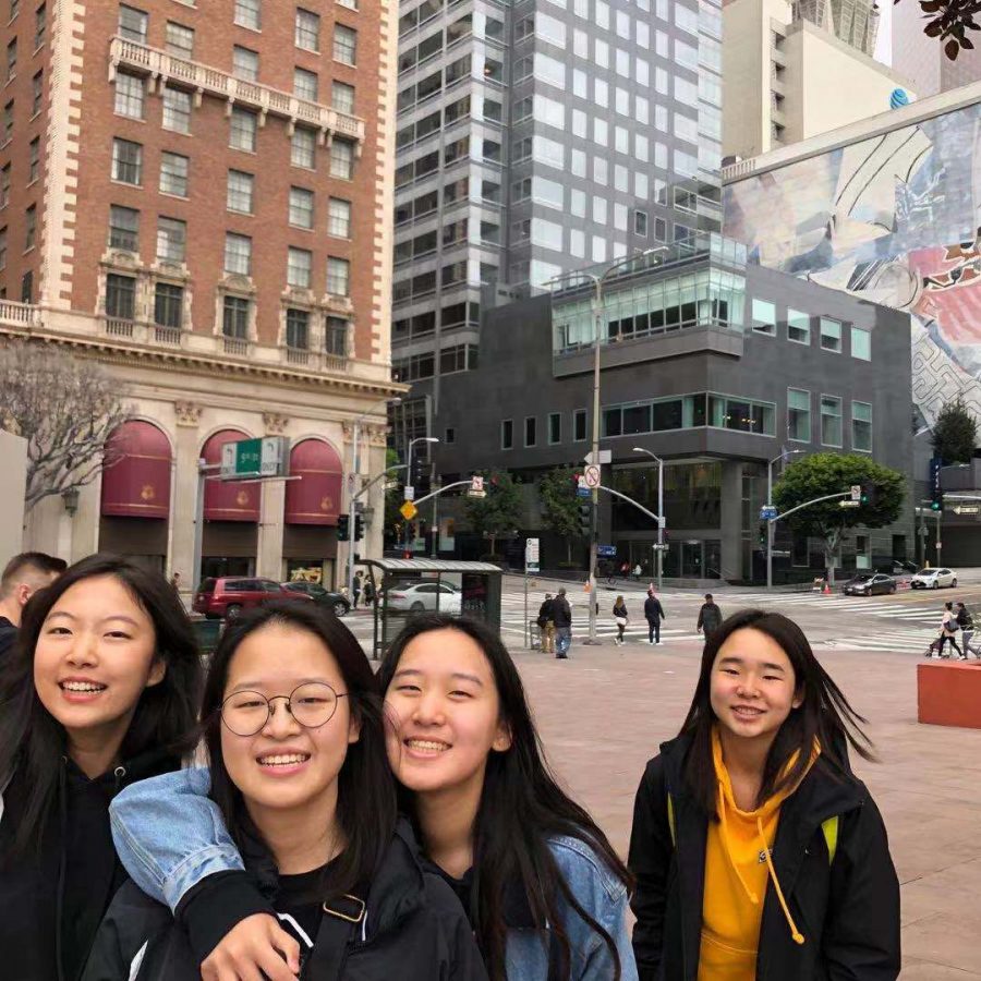 Fiona Jiang (‘22), Catherine Li (‘22), Brandy Zhang (‘22), and Cathy Wang (‘22) travel to LA over the weekend.