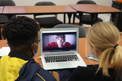Jaydyn Akpengbe (‘22) and Caroline Metz (‘22) watch Taylor Swift’s first short film featuring the song “All Too Well” on Red (Taylor’s Version). This is Taylor’s first short film that she released and it highlights a ten-minute song that Swift re-wrote. The film talks about the beginning and end of a relationship, the pain people experience when a breakup happens, and how to heal afterward.  