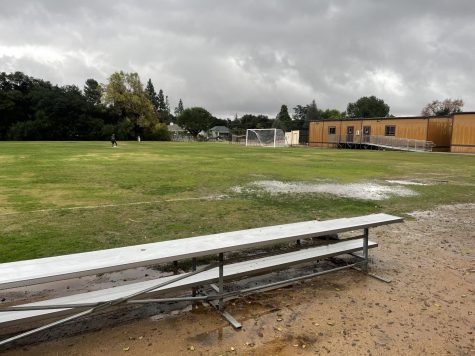 LA’s gloomy weather hits the Webb Schools with a wave of new changes and emotions