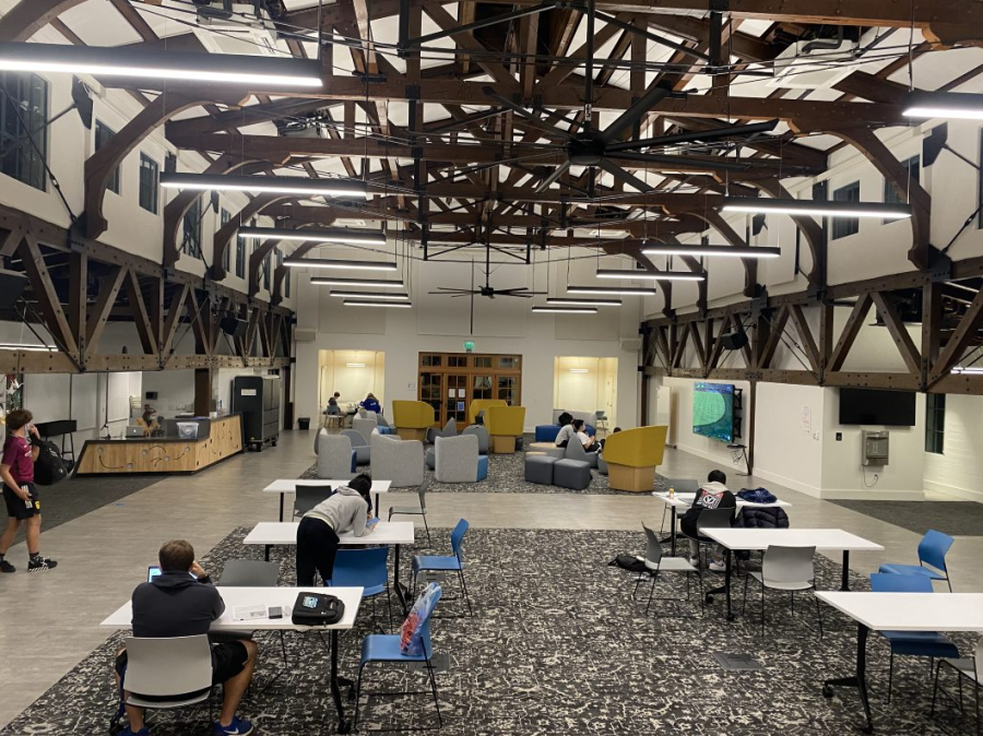 The Hooper Community Center appears peaceful during classes but is typically overflowing with students inside. At nighttime, students use the space to relax and connect. 