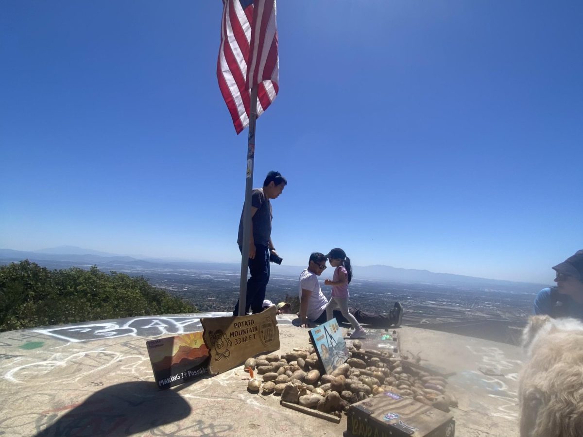 At the summit of a 12-mile hike with an elevation of 3,400 feet, Webbies reached a milestone. This challenge was a practice hike offered by Webb, but many seniors did this journey as their first practice hike, making it a physical hardship. "It was pretty hard on the uphill because it was steep, but it was a good accomplishment to get to the top and see the views,” Frannie Hinch (‘25) said. Frannie demonstrated it is worth the push, so it is important to find a way for all seniors to make the practice hikes. 